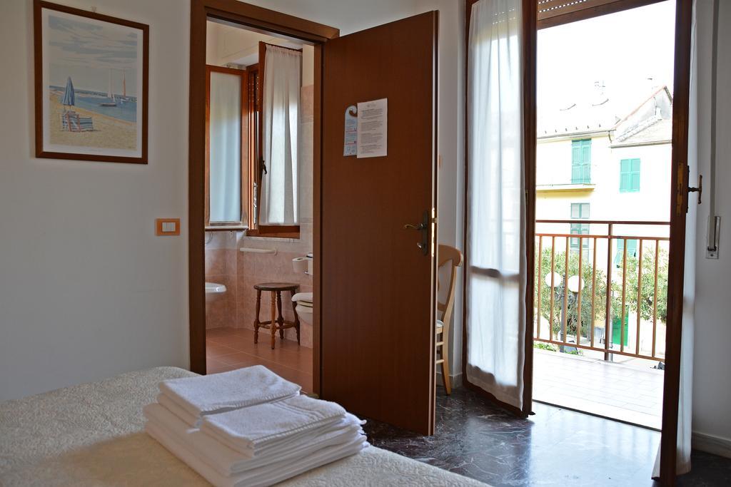 Hotel Corallo مونيلّي الغرفة الصورة