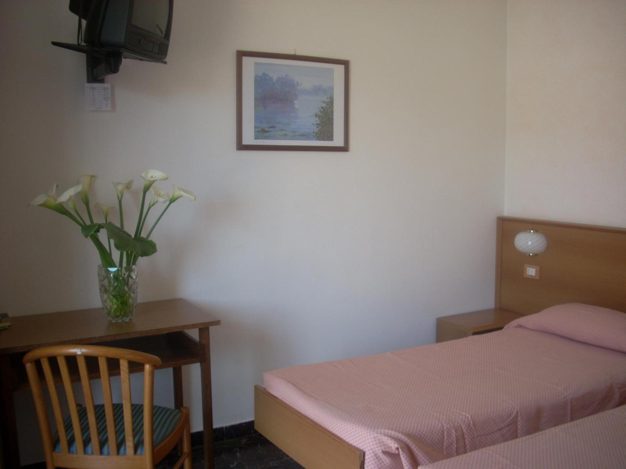 Hotel Corallo مونيلّي المظهر الخارجي الصورة